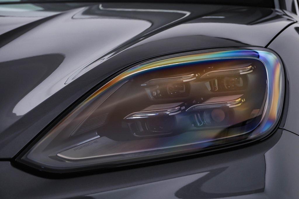 new 2025 Porsche Cayenne car, priced at $106,135
