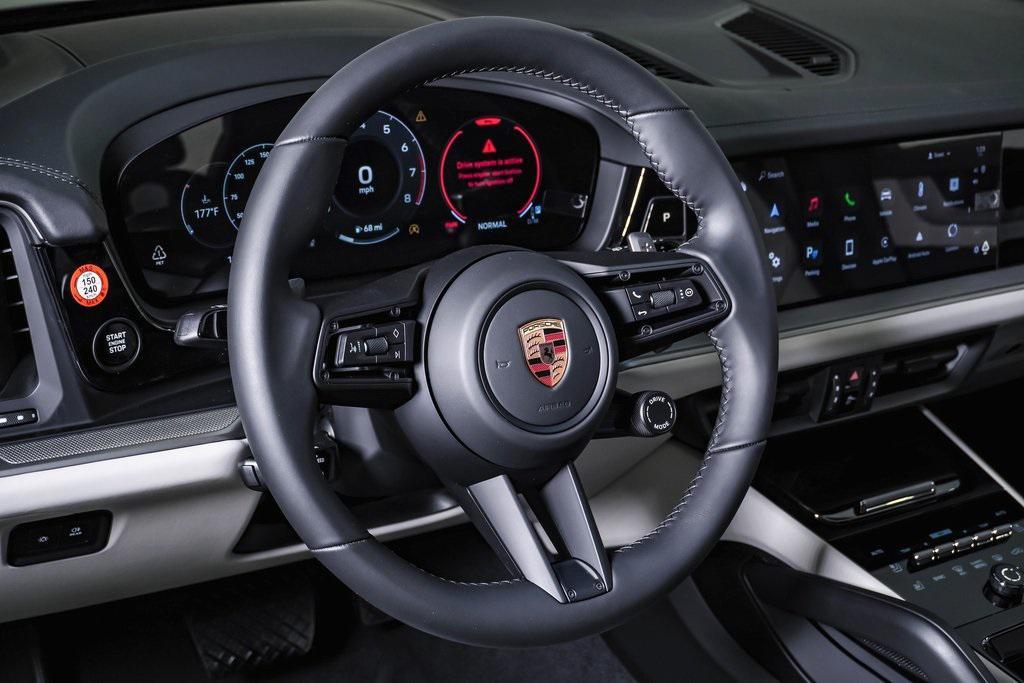 new 2025 Porsche Cayenne car, priced at $106,135