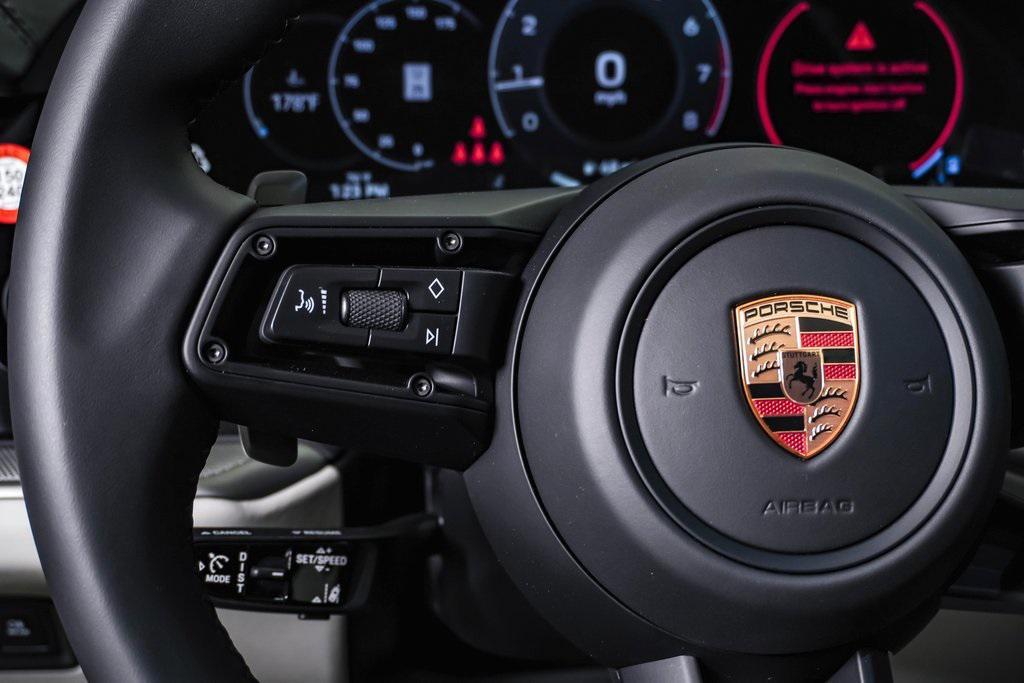new 2025 Porsche Cayenne car, priced at $106,135