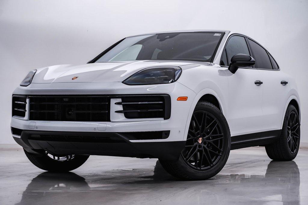 new 2025 Porsche Cayenne car, priced at $113,105