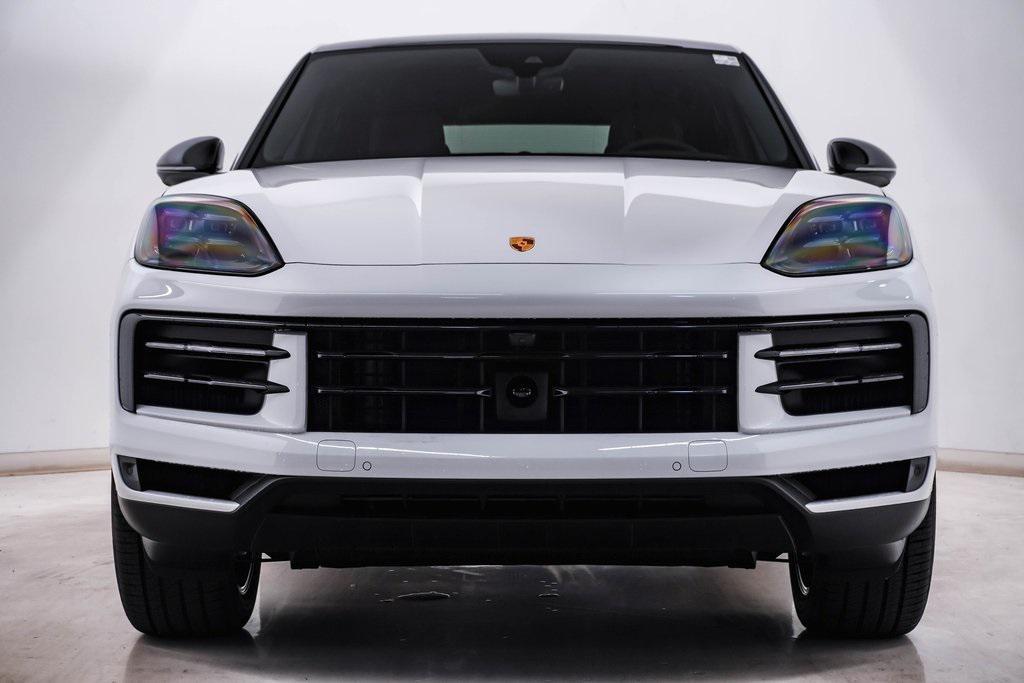 new 2025 Porsche Cayenne car, priced at $113,105