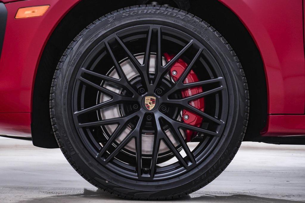 new 2026 Porsche Macan car, priced at $115,380