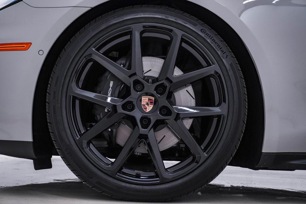 new 2026 Porsche Panamera car, priced at $139,580