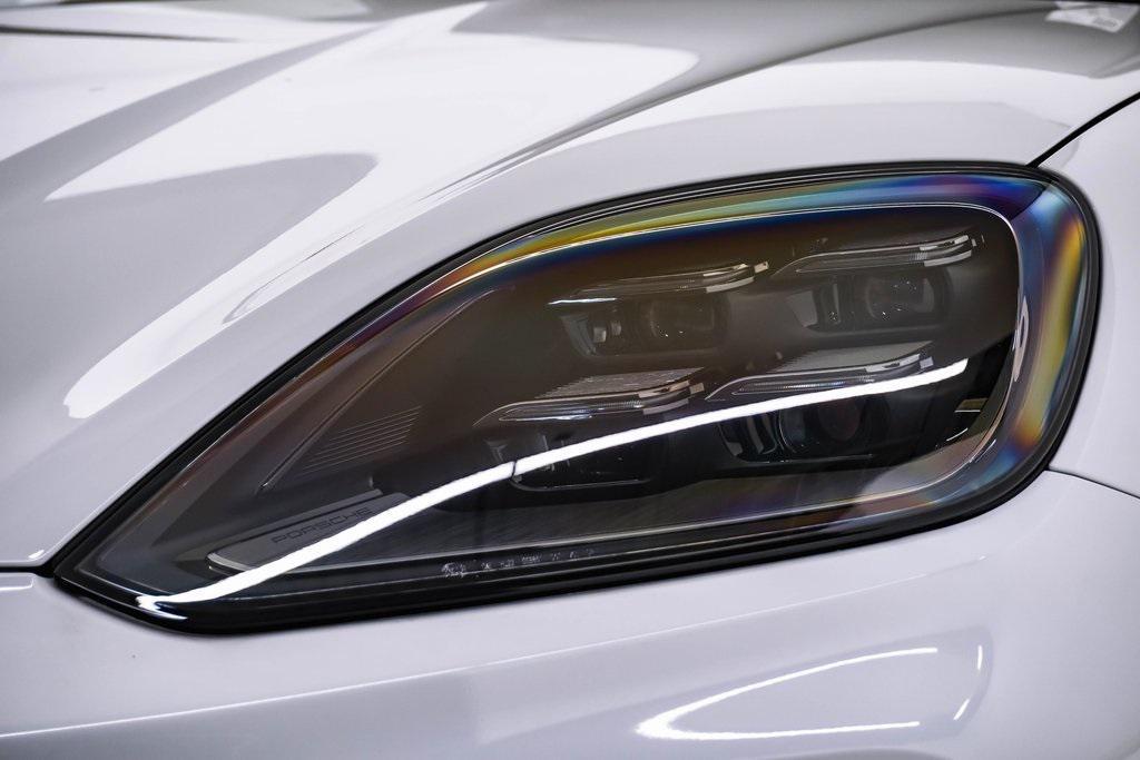 new 2025 Porsche Cayenne car, priced at $117,385