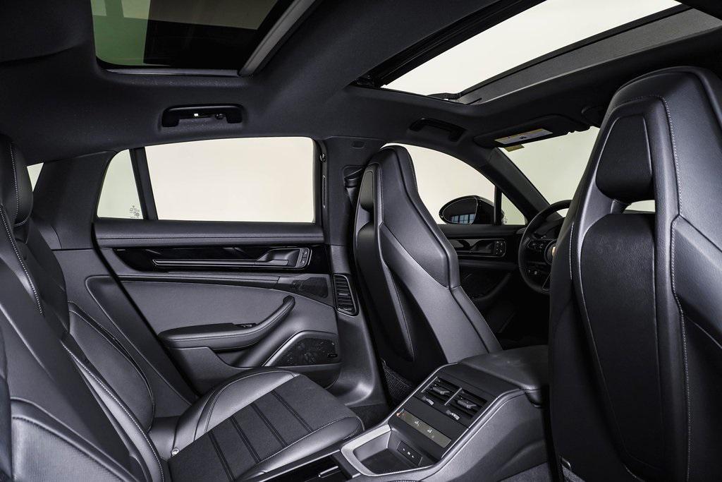 new 2025 Porsche Panamera car, priced at $125,665