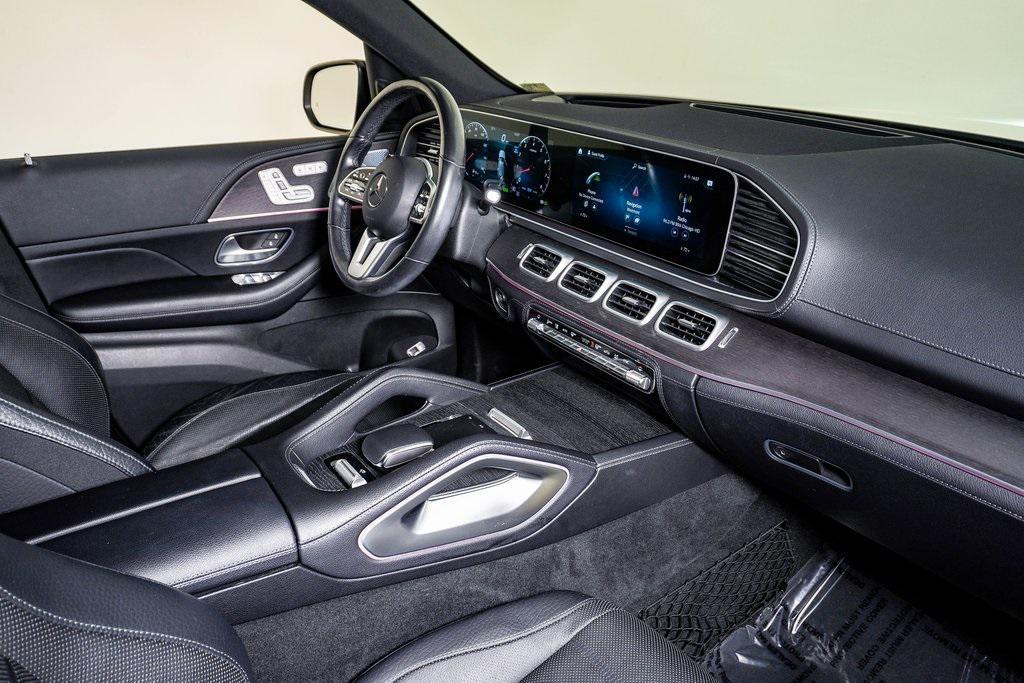 used 2020 Mercedes-Benz GLE 580 car, priced at $42,500