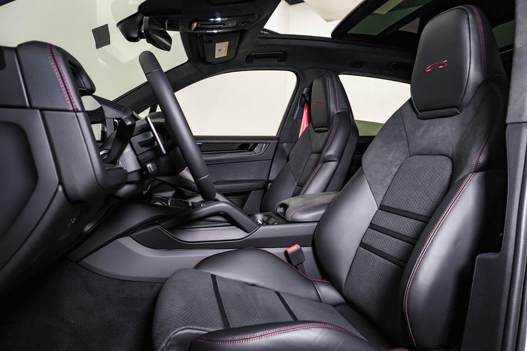 new 2025 Porsche Cayenne car, priced at $150,215