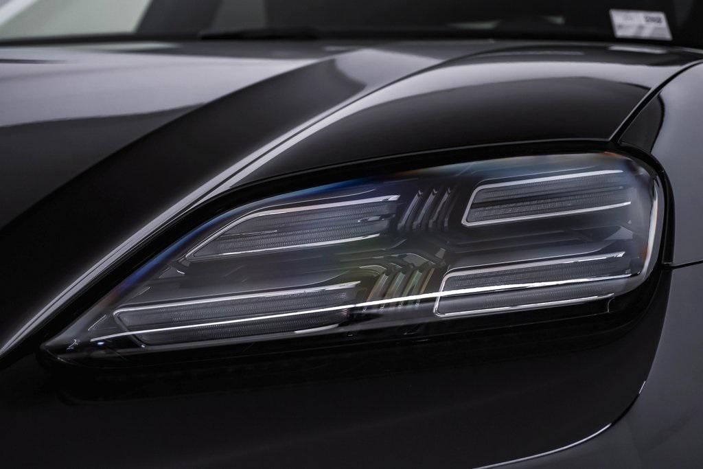 new 2025 Porsche Macan car, priced at $89,495