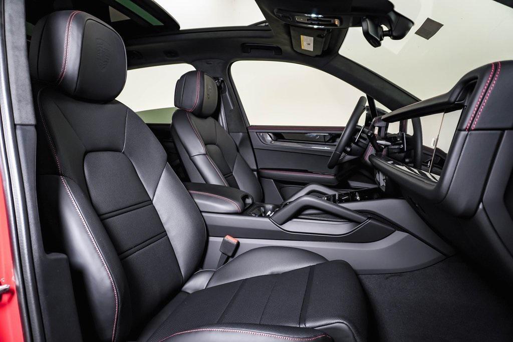 new 2025 Porsche Cayenne car, priced at $161,825