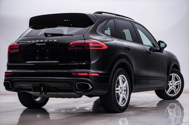 used 2016 Porsche Cayenne car