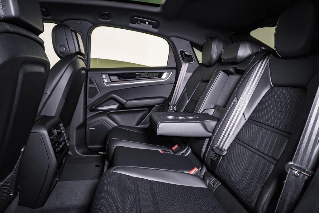 new 2025 Porsche Cayenne car, priced at $108,735