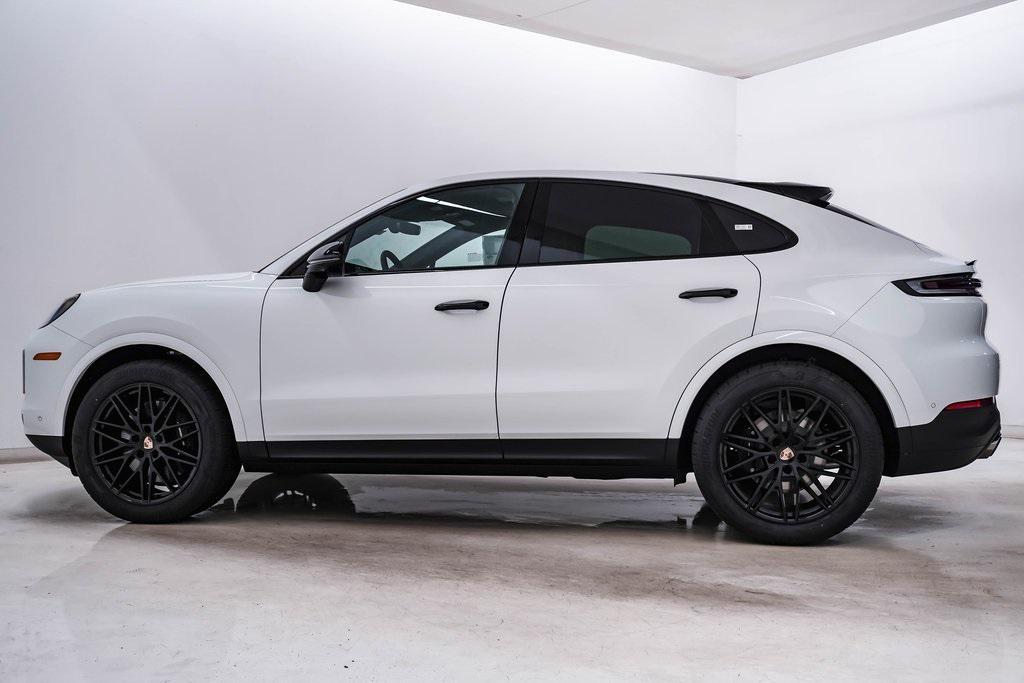 new 2025 Porsche Cayenne car, priced at $108,735