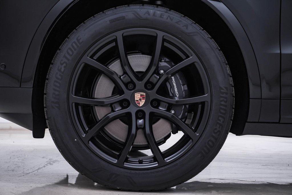 new 2026 Porsche Cayenne car, priced at $113,020