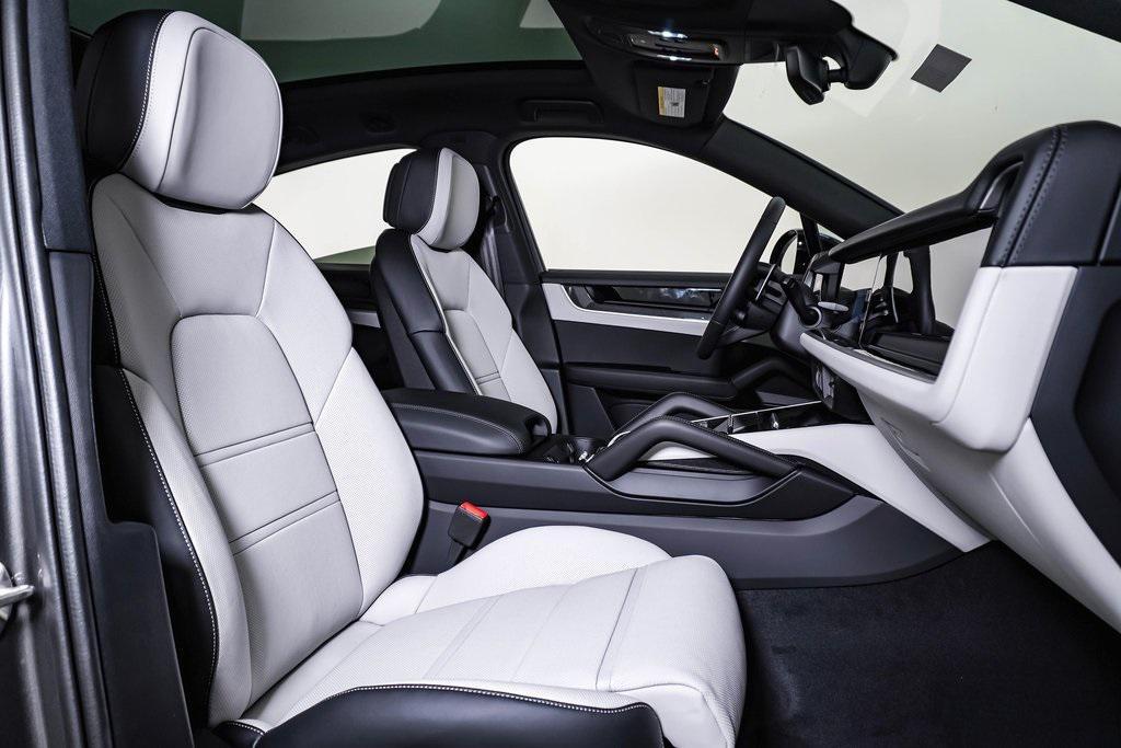new 2026 Porsche Cayenne car, priced at $119,070