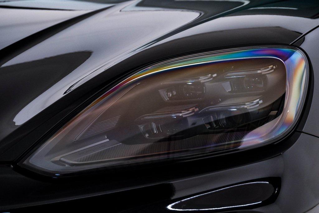 used 2025 Porsche Cayenne car, priced at $158,000