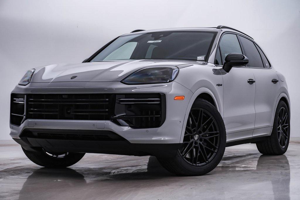 new 2025 Porsche Cayenne car, priced at $193,905