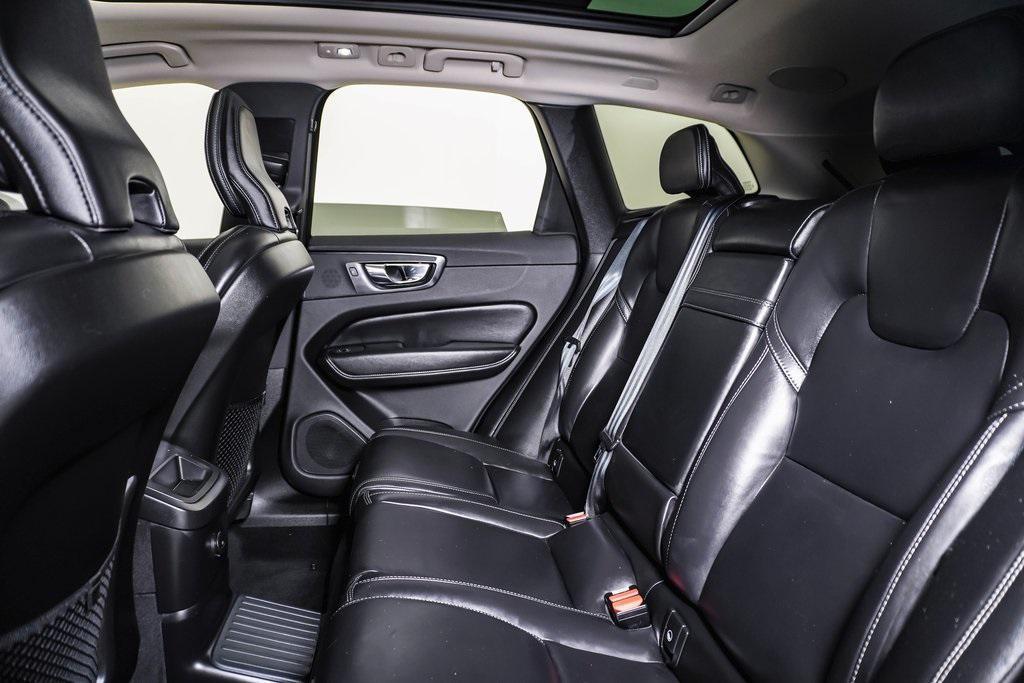 used 2022 Volvo XC60 Recharge Plug-In Hybrid car, priced at $33,200