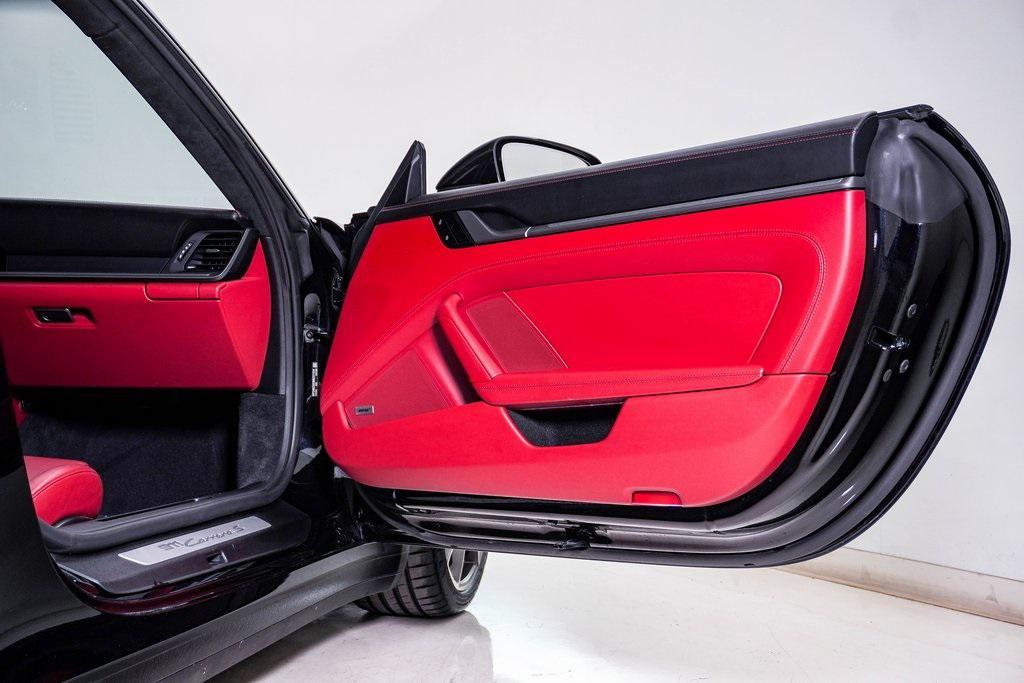 used 2021 Porsche 911 car, priced at $139,000