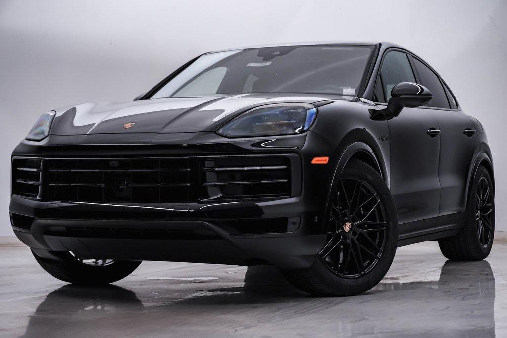 new 2025 Porsche Cayenne car, priced at $142,385
