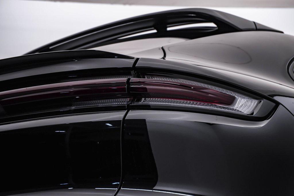 new 2025 Porsche Cayenne car, priced at $142,385