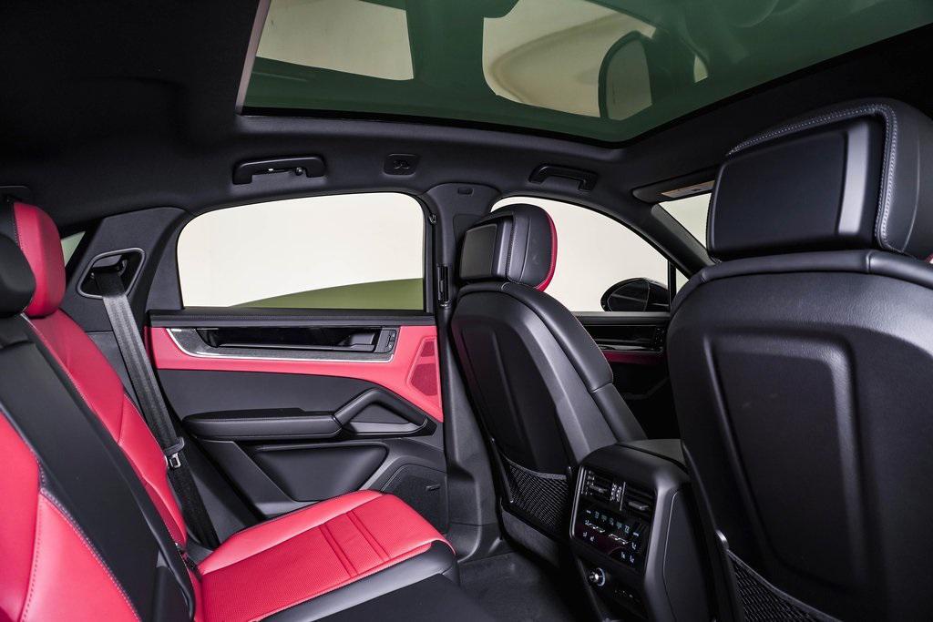 new 2025 Porsche Cayenne car, priced at $142,385