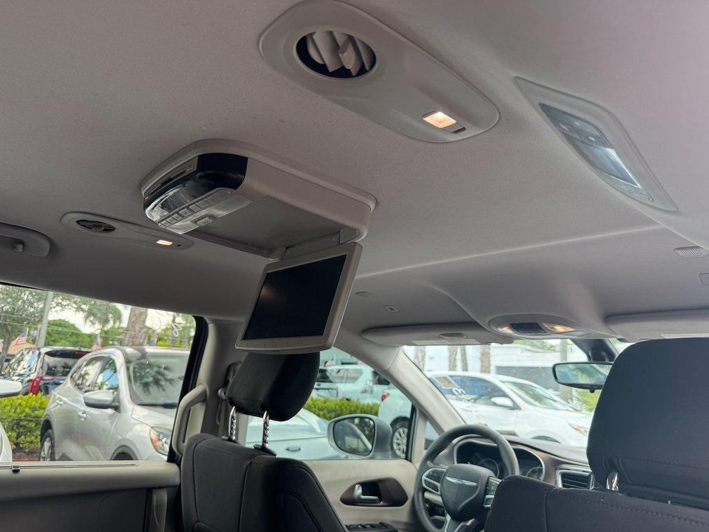 used 2018 Chrysler Pacifica car, priced at $10,990