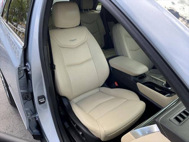 used 2017 Cadillac XT5 car, priced at $5,000