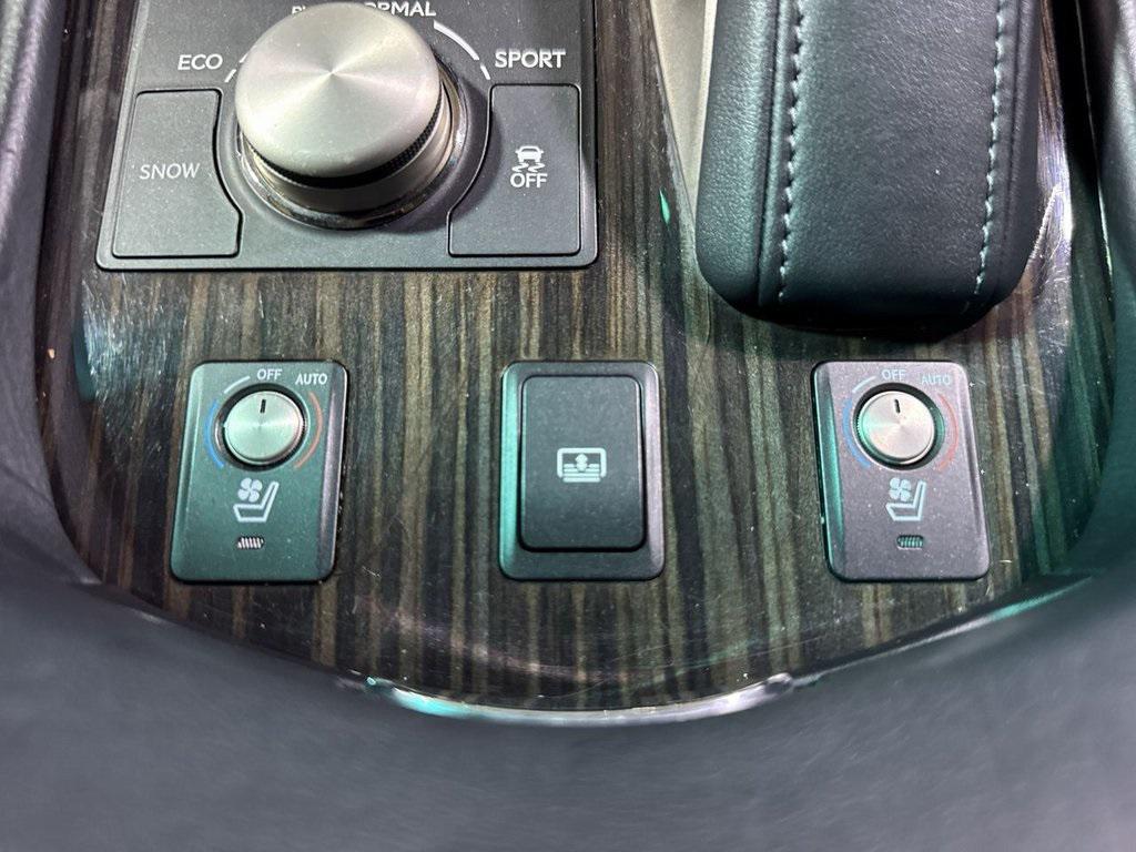 used 2016 Lexus LS 460 car, priced at $21,126