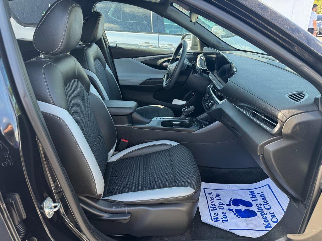 used 2024 Buick Envista car, priced at $22,990