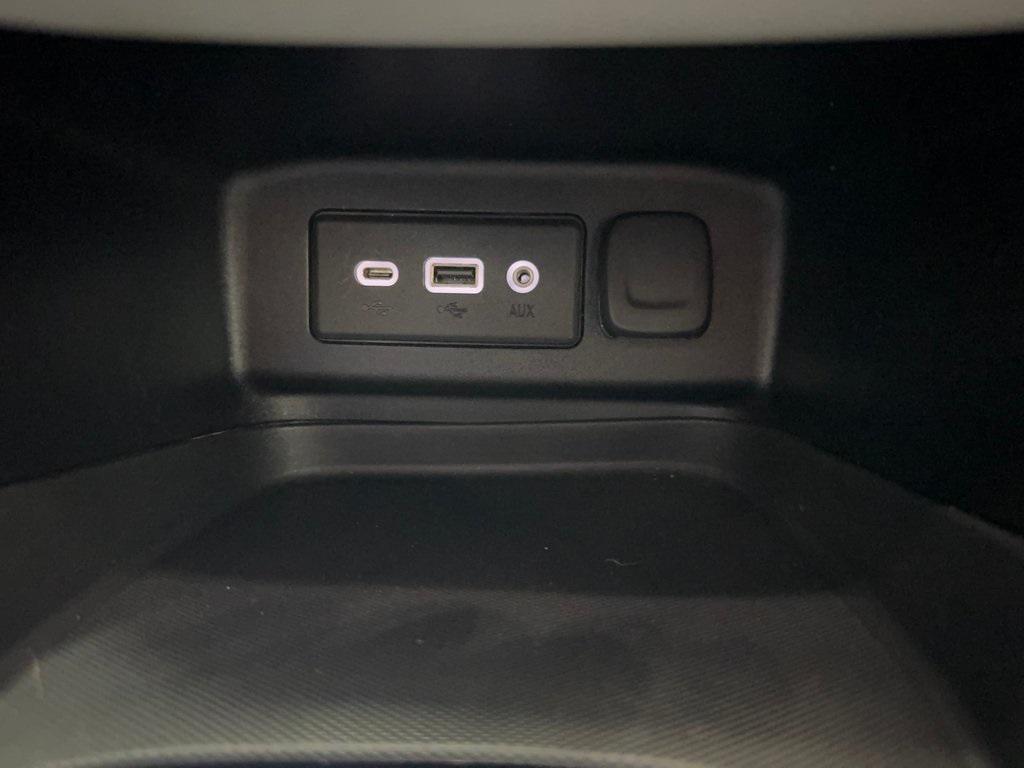 used 2020 Chevrolet Equinox car, priced at $12,750