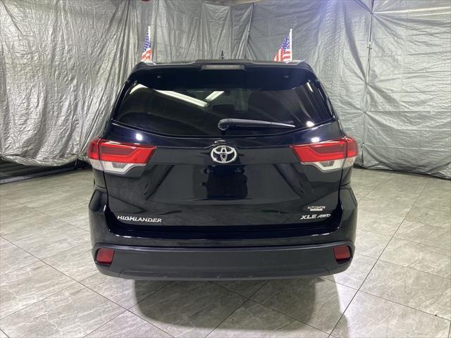 used 2019 Toyota Highlander car, priced at $26,990