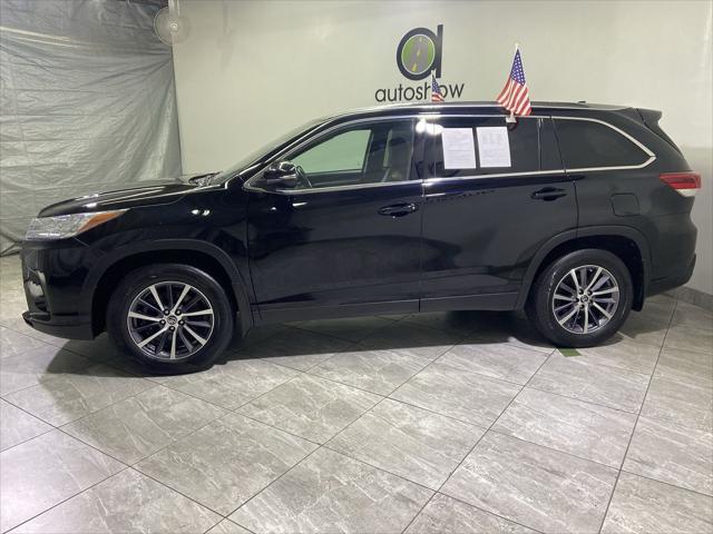 used 2019 Toyota Highlander car, priced at $26,990