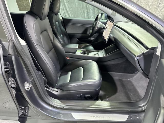 used 2018 Tesla Model 3 car