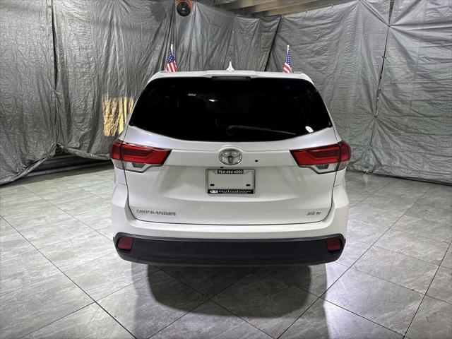 used 2019 Toyota Highlander car, priced at $20,940