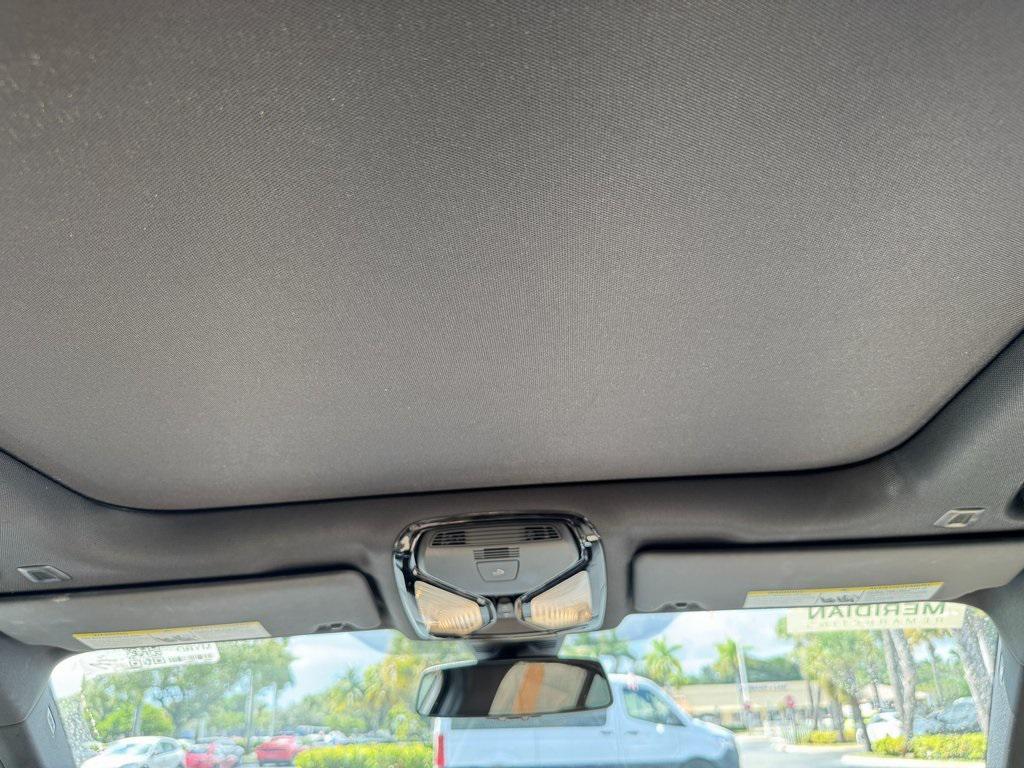 used 2021 BMW 330 car, priced at $25,990