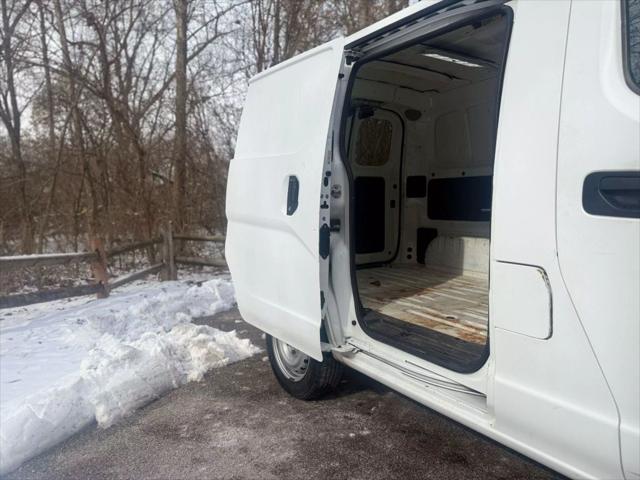 used 2015 Chevrolet City Express car, priced at $10,995