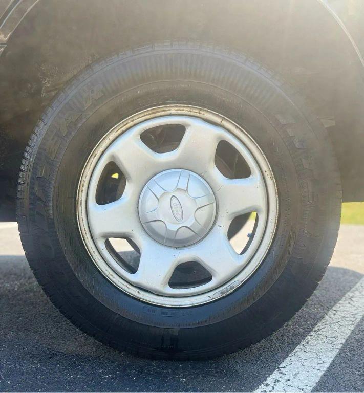 used 2008 Ford Escape car, priced at $4,000