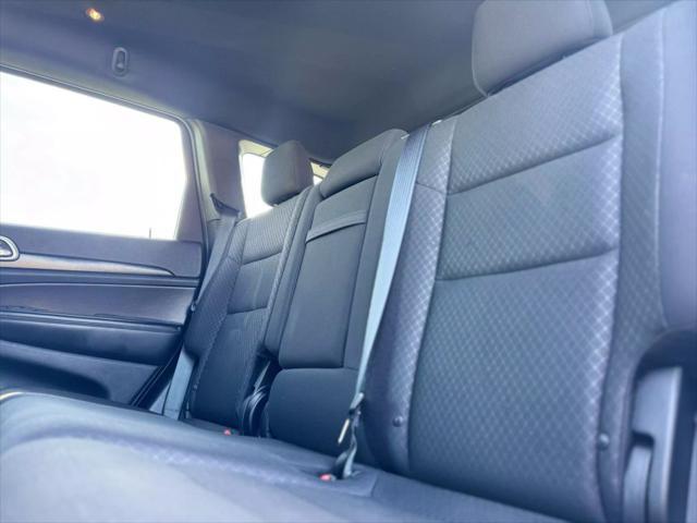 used 2018 Jeep Grand Cherokee car, priced at $16,100