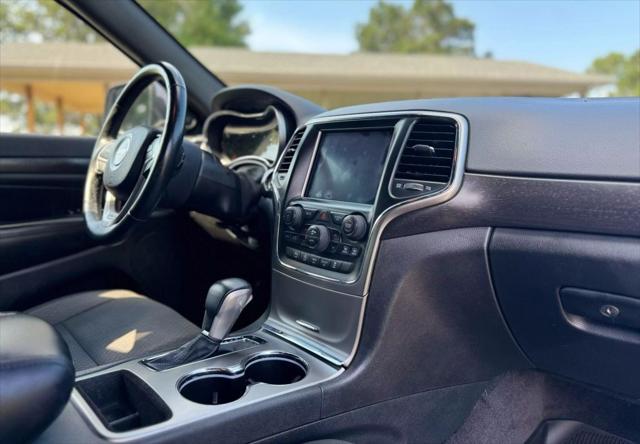 used 2018 Jeep Grand Cherokee car, priced at $16,100