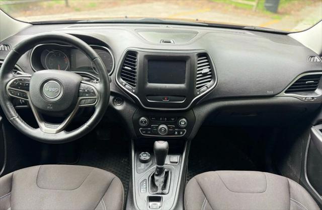used 2019 Jeep Cherokee car, priced at $15,995