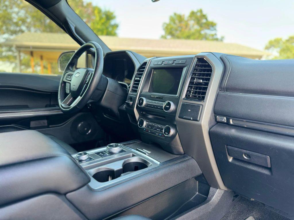 used 2018 Ford Expedition car, priced at $22,950
