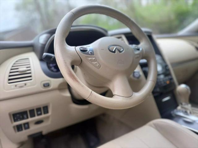 used 2016 INFINITI QX70 car, priced at $15,995