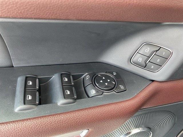 used 2022 Ford Expedition car, priced at $53,988
