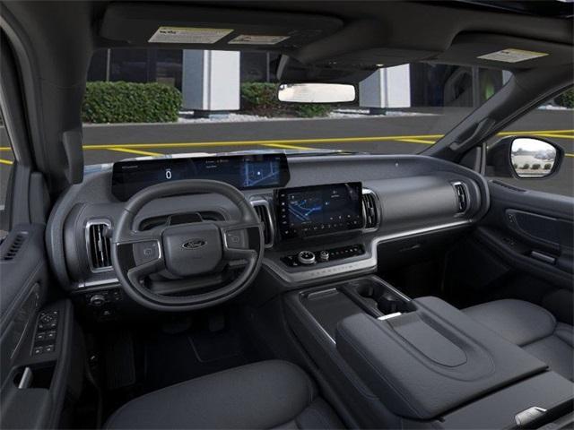 new 2025 Ford Expedition car, priced at $85,960