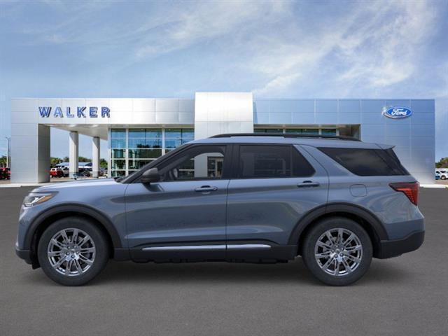 new 2025 Ford Explorer car, priced at $45,229