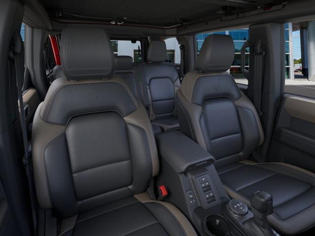 new 2025 Ford Bronco car, priced at $45,634