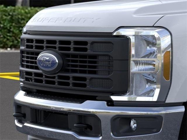 new 2025 Ford F-350 car, priced at $51,882