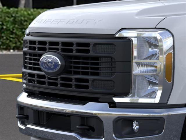 new 2025 Ford F-350 car, priced at $46,013