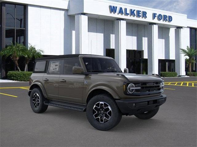 new 2025 Ford Bronco car, priced at $50,215