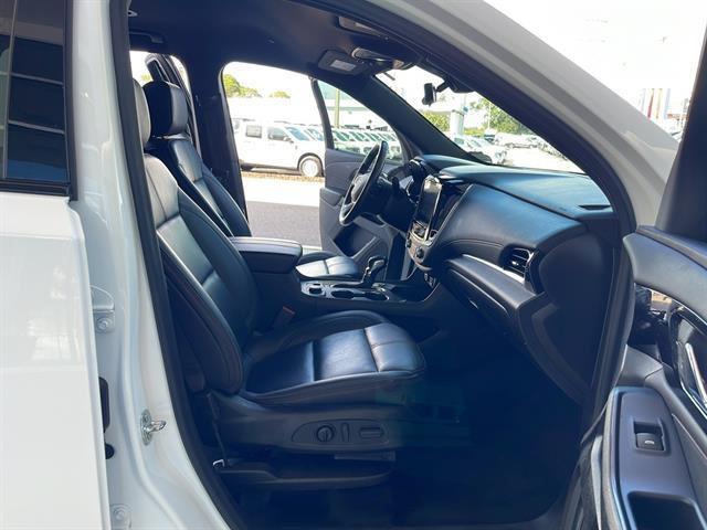 used 2022 Chevrolet Traverse car, priced at $32,987